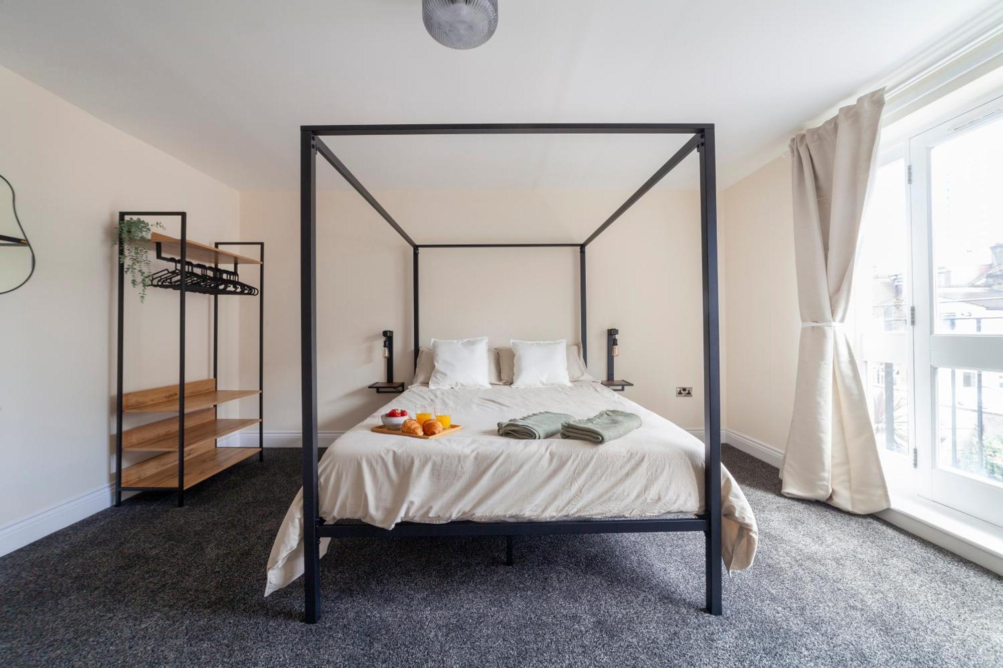 Arte Stays Serviced Houses Stratford - 3 Bedrooms 2 Bathrooms Houses London, Stratford, Maryland, Free Parking, Garden, Weekly Or Monthly Stays - Up To 8 Guests Extérieur photo