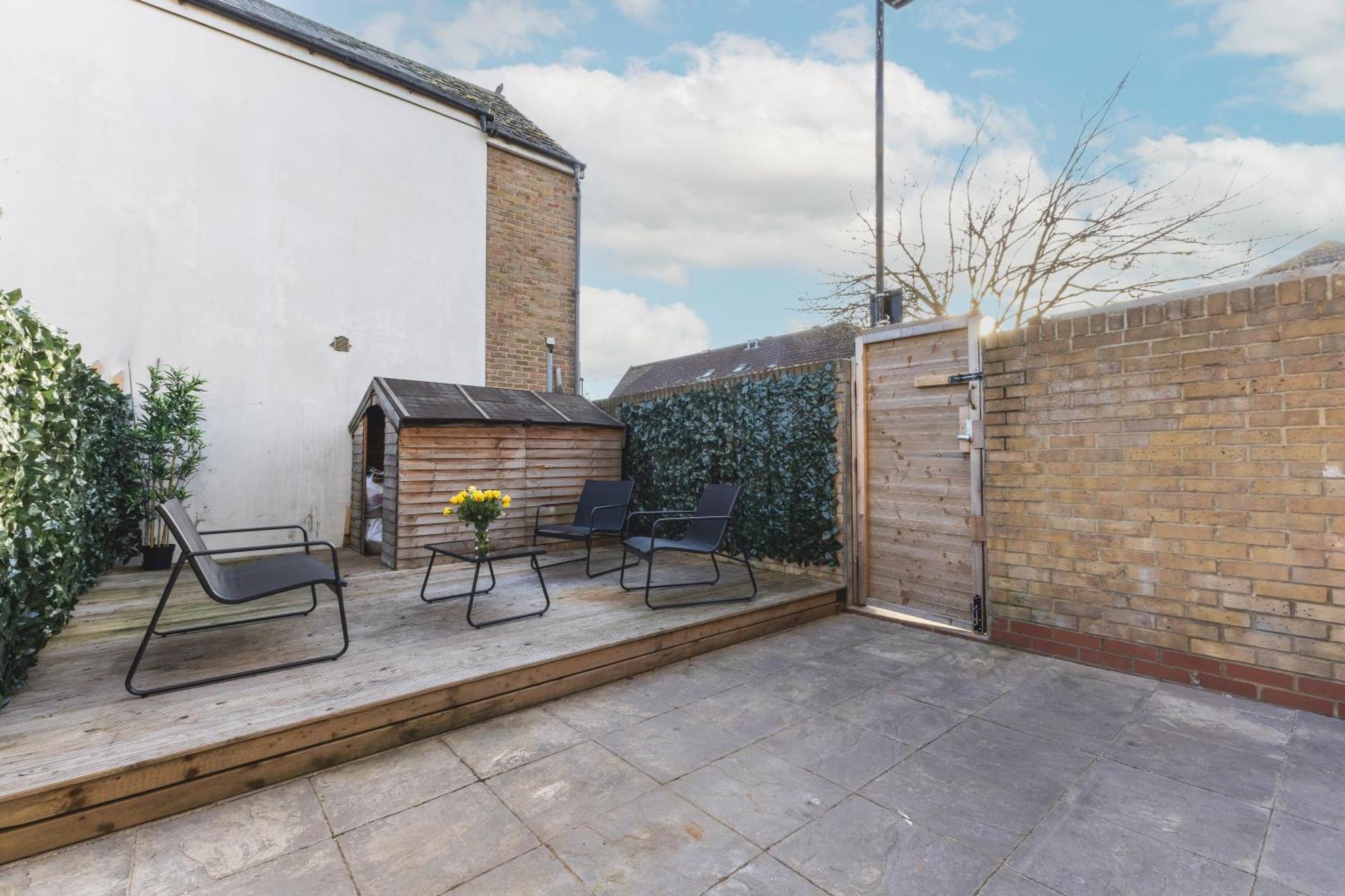 Arte Stays Serviced Houses Stratford - 3 Bedrooms 2 Bathrooms Houses London, Stratford, Maryland, Free Parking, Garden, Weekly Or Monthly Stays - Up To 8 Guests Extérieur photo