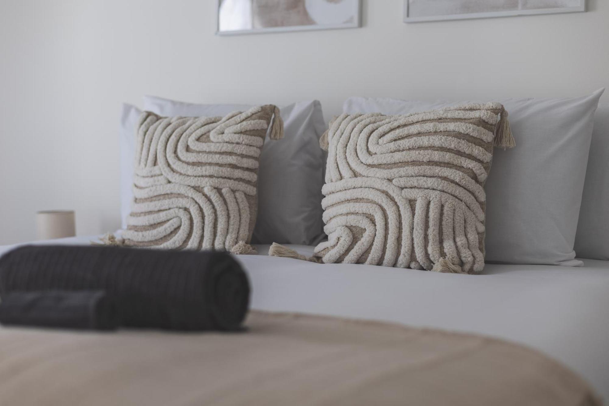 Arte Stays Serviced Houses Stratford - 3 Bedrooms 2 Bathrooms Houses London, Stratford, Maryland, Free Parking, Garden, Weekly Or Monthly Stays - Up To 8 Guests Extérieur photo