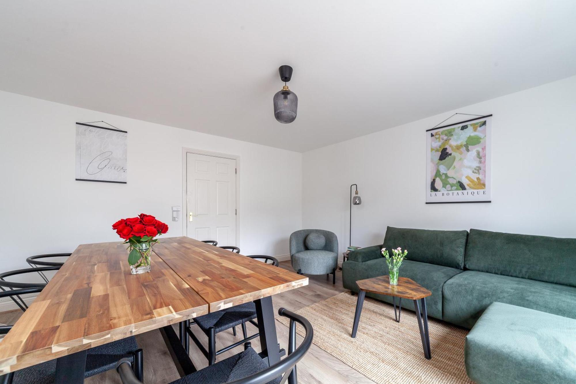 Arte Stays Serviced Houses Stratford - 3 Bedrooms 2 Bathrooms Houses London, Stratford, Maryland, Free Parking, Garden, Weekly Or Monthly Stays - Up To 8 Guests Extérieur photo
